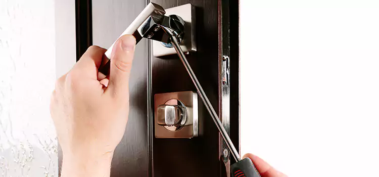 Door Lock Replacement Service Dundas