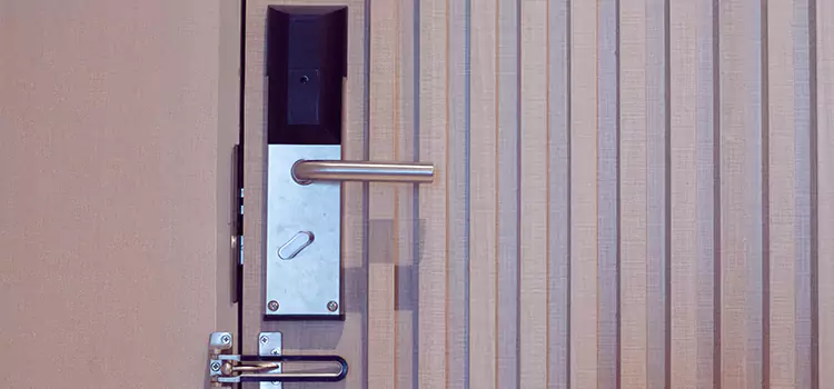 Installing a Maglock Dundas